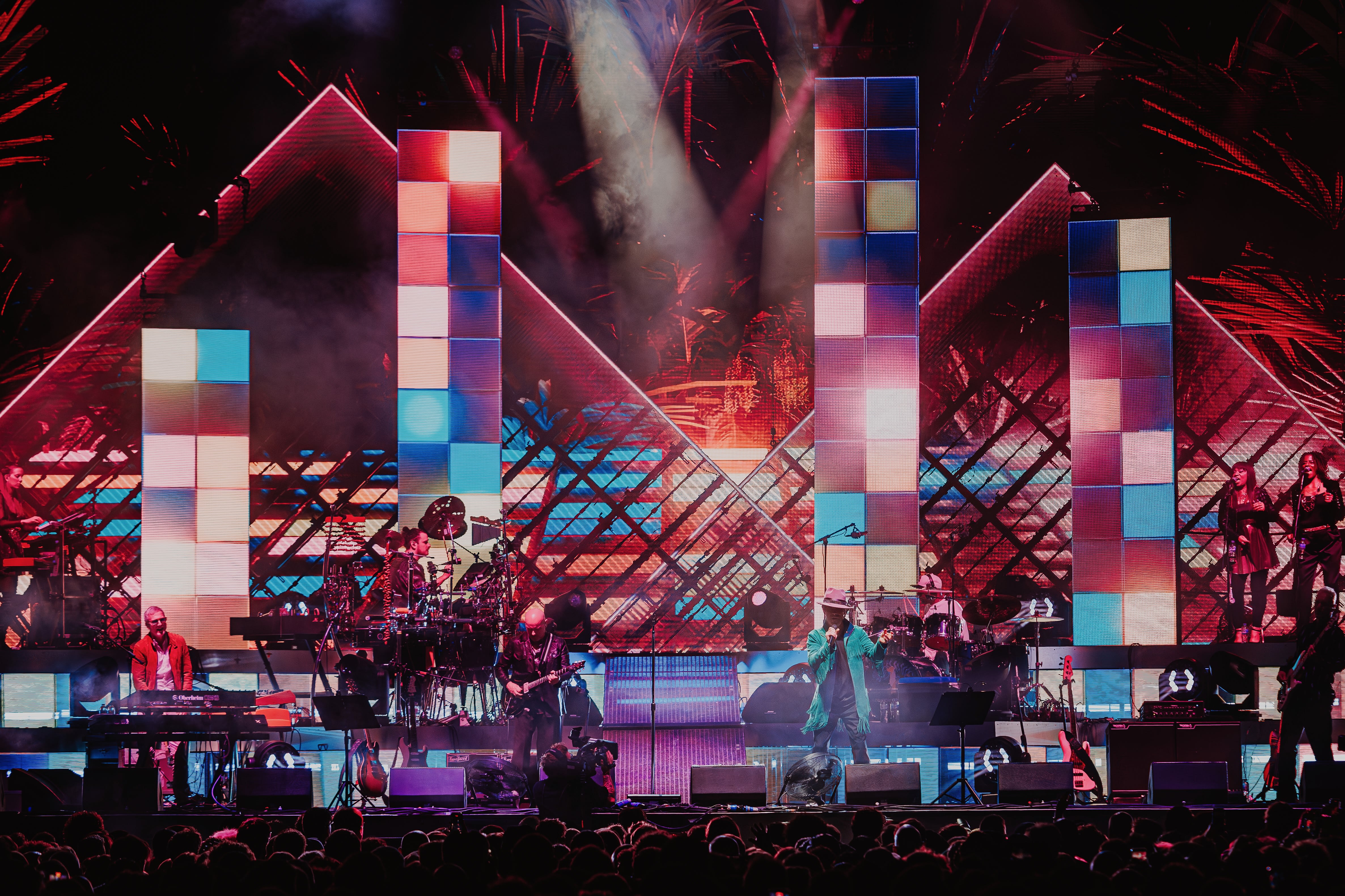 How Vince Foster Designed Arena Shows for Jamiroquai